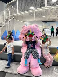 -MINI MARS KIDS CLUB亲子家庭中心(长宁天山店)