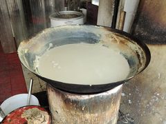 -云南大锅豆浆店