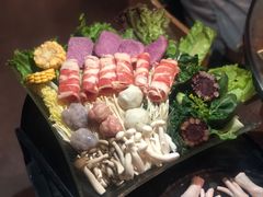 -凤园椰珍·臻品椰子鸡(保利时光里店)
