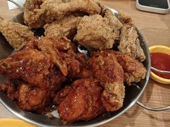 -BHC炸鸡(明洞总店)