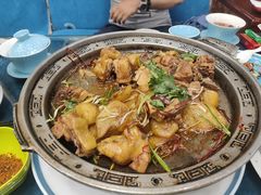 -三江源美食城