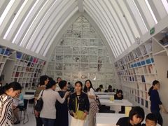 iphone_upload_pic-钟书阁(松江泰晤士小镇店)