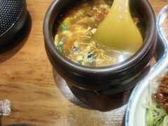 -满园烤鸭·春饼(太原街万达店)