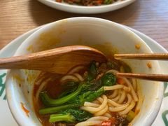 -一坐一忘云南菜(嘉里中心店)