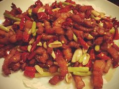 -闯关东东北农家菜(崂山石老人店)