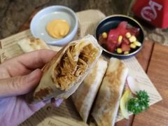 -HIGH FIVE哈福手工汉堡(桂林路店)