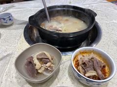 -九寨沟特色牦牛肉汤锅