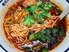 -遇见小面(站西路店)