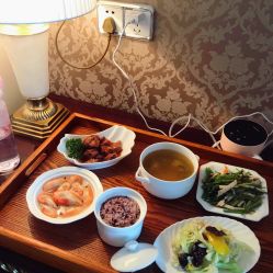 -大美母婴月子中心