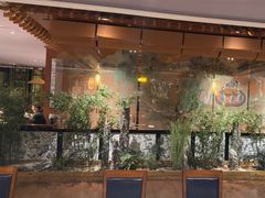 -八府香鸭·啫啫煲(华山路店)