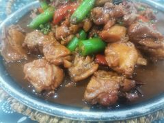 -八两八金·莱芜特色炒鸡(市南漳浦路店)