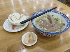 -刘兰英牛羊肉泡馍(立新街店)