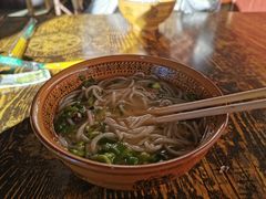 -正宗李家土鸡米线店