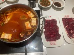 -牛焱·贵州黄牛肉火锅(城西银泰店)