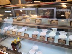 面包甜点陈列柜-三元梅园(新源里店)