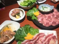-山之屋炭火烧肉·生啤畅饮(大朗万科中央公园店)