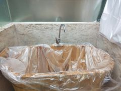 -水立方国际汤泉(六一中路店)
