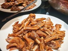 -潮汕三宝鲜牛肉火锅