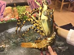 -J Daeng Seafood