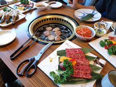 -炼火烤肉店