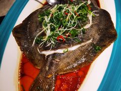 清蒸多宝鱼-尚一汤·粤菜海鲜(环球港店)