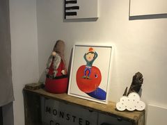 -怪兽咖啡 Monster Cafe