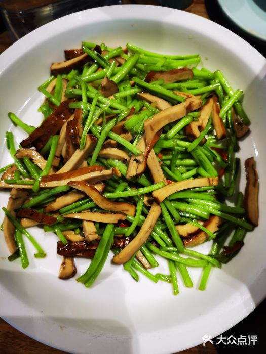 郭家大院 老南京土菜(九霄店)芦蒿香干图片