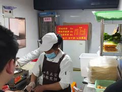 -三角地菜市场(吉祥路店)