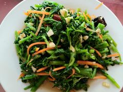 -北京龙庆四季香农家饭庄·灶台鱼·碳烤虹鳟鱼(龙庆峡店)