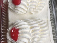 -红宝石·鲜奶小方·海派西点房(南丹店)