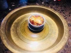 -沪小二炭火蛙锅(淮海中路美食不夜城店)