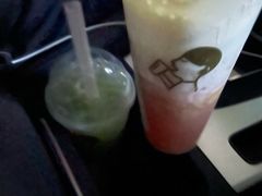 -喜茶(滨江宏岸店)