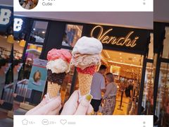 -VENCHI 闻绮(上海佛罗伦萨小镇店)