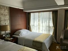 -柏斯顿酒店