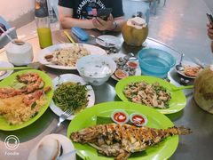 -明记烧鱼美味店