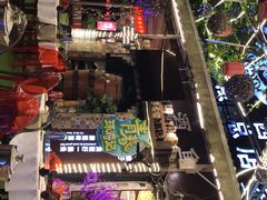 -刘姐啤酒鱼民族演艺餐厅(西街总店)