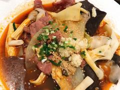 -成都你六姐·牛肉冒菜(城市集市合生汇店)