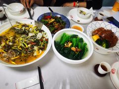 -鹿鸣酒家(越秀店)