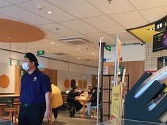 -麦当劳(玉桥中路店)