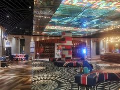 -K+全国连锁KTV(绿地缤纷天地店)