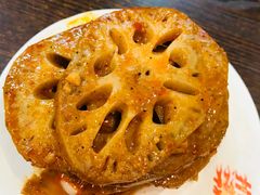 -爆炸头阿姨小四川正宗川味小吃(无任何分店)