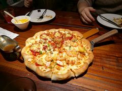 -意国小镇披萨牛排餐厅(新玛特店)