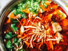 -老五鸡丝豆花面粉(瑞金北路68号院店)