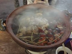 -威邵鸡煲(西华路总店)