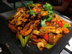 -炭舍干锅·烤鱼(扬名广场店)