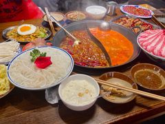 -萍姐火锅·公路夜市(武汉首店)