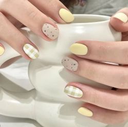 -悦指间美甲美睫