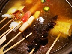 -刀小蛮半只鸡过桥米线(家乐福四元桥店)