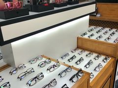 -LOGO眼镜·蔡司品牌折扣店(龙华清湖店)