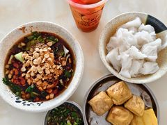 -余庆小吃(小吃一条街店)